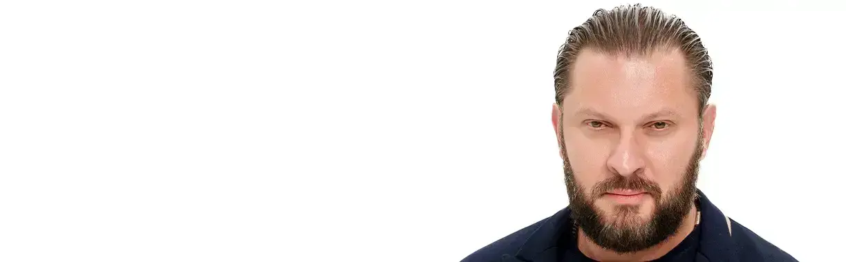 Марк Бартон