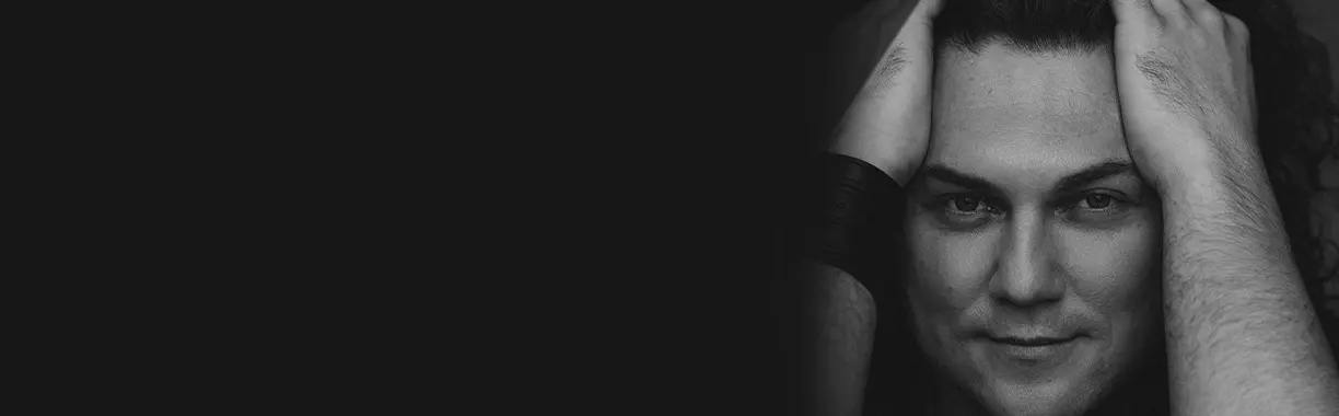 Музыкальный моноспектакль Александра Бардина «Берега родные»