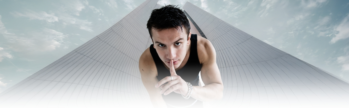 NЮ. Юрий Николаенко